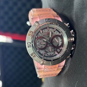 Invicta 24381 Subaqua Noma III Lady – 42mm Quartz, Pink/White Accents